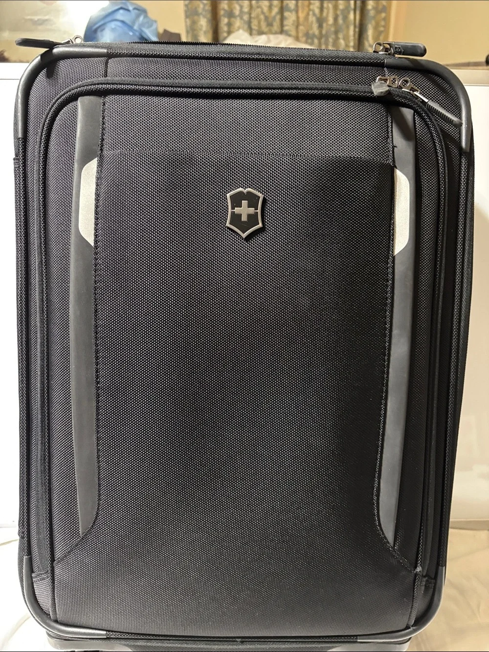 Victorinox Black Softshell Carry-On Spinner with Grey Accents